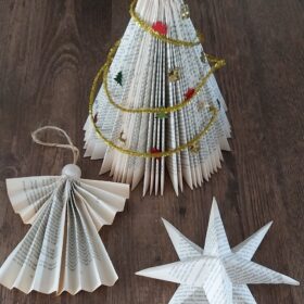 Kerst knutselen met oude afgeschreven boeken
