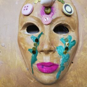 Maakplaats: Creatief met Marleen deze keer gaan we maskers maken